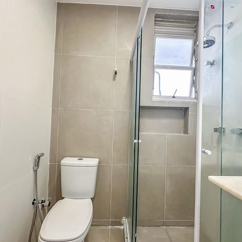 Apartamento à venda com 80m², 3 quartos e 2 vagasBanheiro