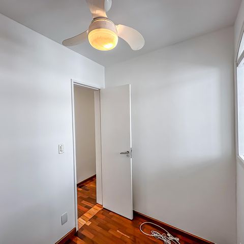 Apartamento à venda com 80m², 3 quartos e 2 vagasQuarto 2