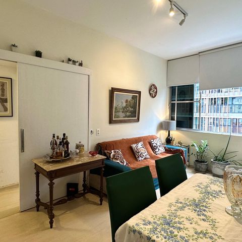 Apartamento para alugar com 75m², 2 quartos e 1 vagaSala