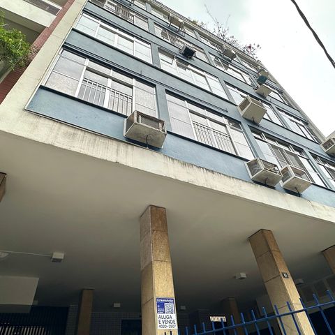 Apartamento para alugar com 75m², 2 quartos e 1 vagaFachada