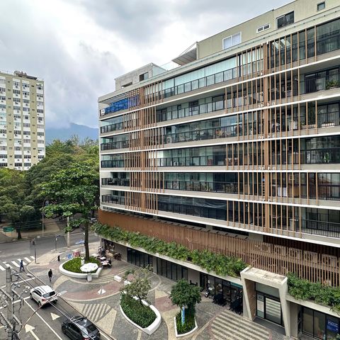 Apartamento para alugar com 75m², 2 quartos e 1 vagaSala