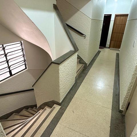 Apartamento para alugar com 75m², 2 quartos e 1 vagaEntrada