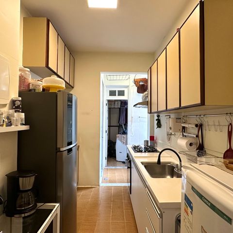 Apartamento para alugar com 75m², 2 quartos e 1 vagaCozinha