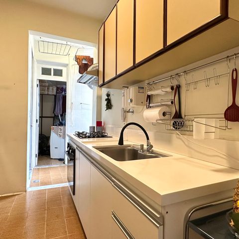 Apartamento para alugar com 75m², 2 quartos e 1 vagaCozinha