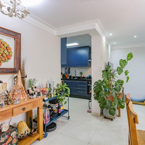 Casa de condomínio à venda com 167m², 3 quartos e 1 vaga Casa de condomínio à venda com 167m², 3 quartos e 1 vagaSala