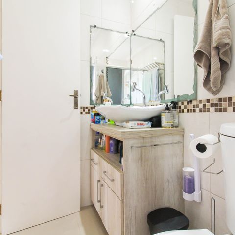 Casa à venda com 192m², 3 quartos e 3 vagasBanheiro
