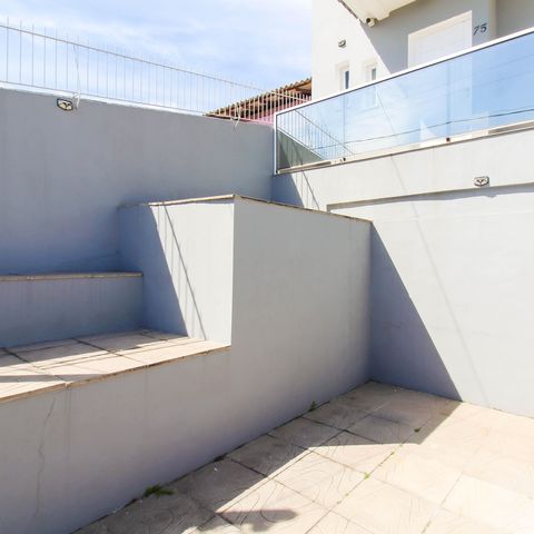 Casa à venda com 192m², 3 quartos e 3 vagasÁrea externa