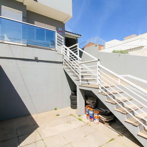 Casa à venda com 192m², 3 quartos e 3 vagasÁrea externa