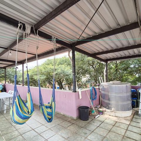 Casa para alugar com 376m², 4 quartos e 1 vagaCasa 2 - Área de serviço