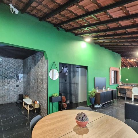 Casa para alugar com 376m², 4 quartos e 1 vagaCasa 2 - Sala