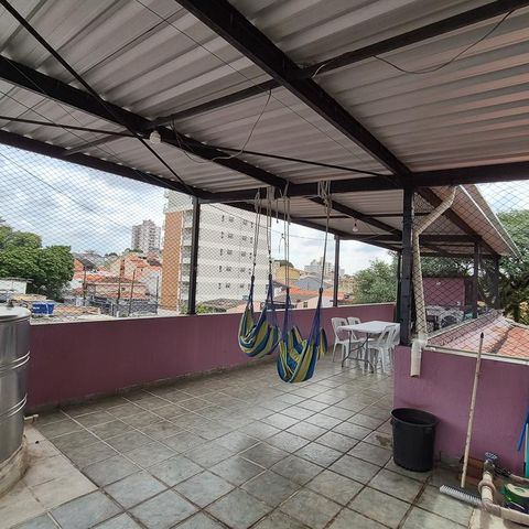 Casa para alugar com 376m², 4 quartos e 1 vagaCasa 2 - Área de serviço