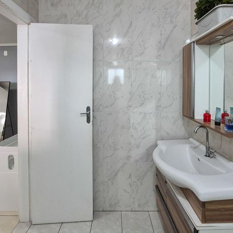 Casa para alugar com 376m², 4 quartos e 1 vagaBanheiro da Suíte 1