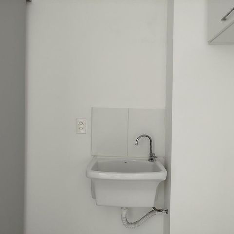 Apartamento para alugar com 34m², 2 quartos e sem vagaÁrea de Serviço