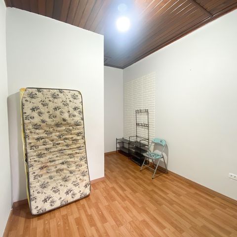 Casa para alugar com 300m², 1 quarto e 1 vaga Casa para alugar com 300m², 1 quarto e 1 vagaStudio