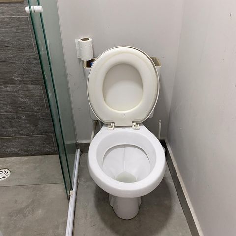Casa para alugar com 300m², 1 quarto e 1 vaga Casa para alugar com 300m², 1 quarto e 1 vagaBanheiro Social