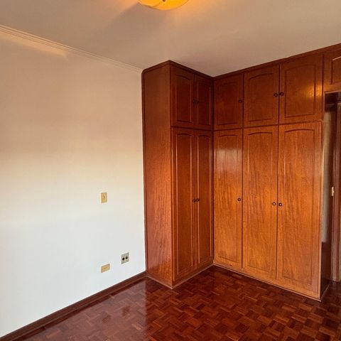 Apartamento à venda com 140m², 3 quartos e 2 vagasQuarto 2