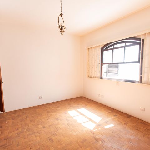 Casa para alugar com 300m², 3 quartos e 3 vagasSuíte 2