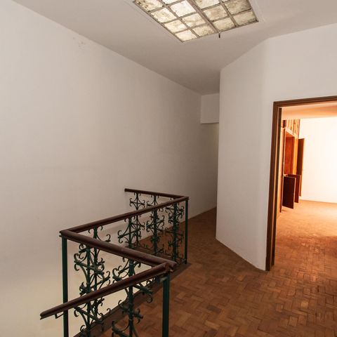 Casa para alugar com 300m², 3 quartos e 3 vagasHall