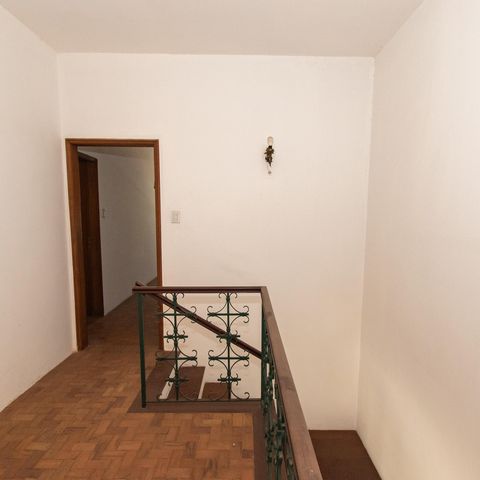 Casa para alugar com 300m², 3 quartos e 3 vagasHall