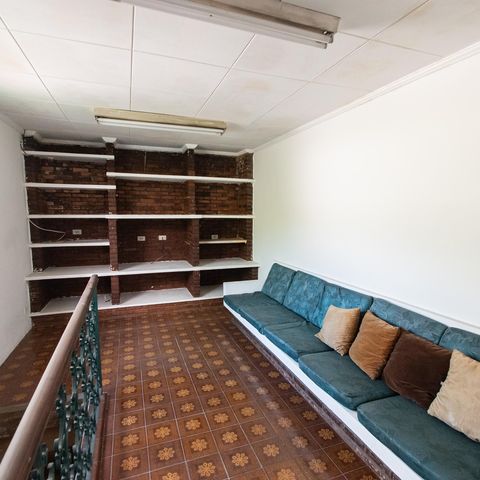 Casa para alugar com 300m², 3 quartos e 3 vagasCobertura