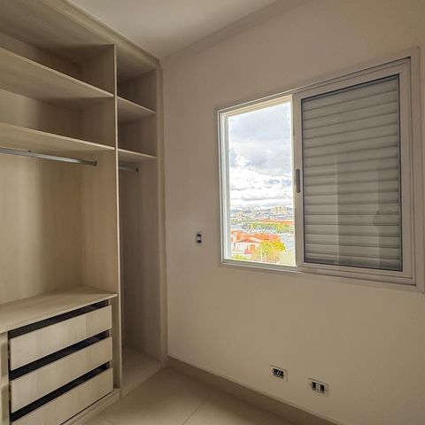Apartamento à venda com 220m², 3 quartos e 4 vagasQuarto 2