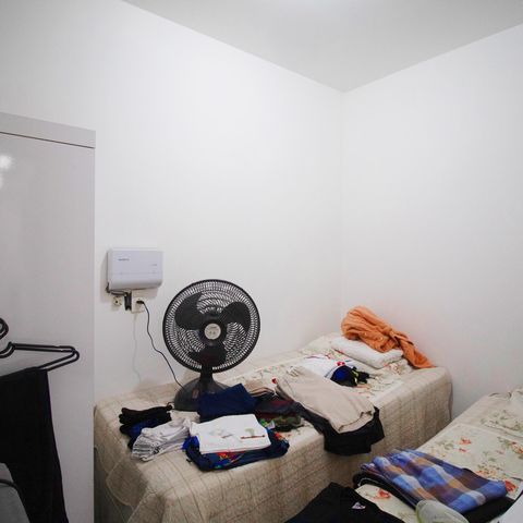 Casa à venda com 460m², 4 quartos e 3 vagas Casa à venda com 460m², 4 quartos e 3 vagasQuarto de Serviço