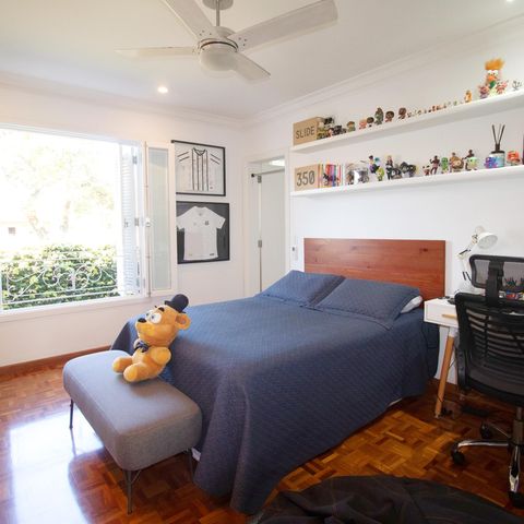 Casa à venda com 460m², 4 quartos e 3 vagas Casa à venda com 460m², 4 quartos e 3 vagasQuarto 2