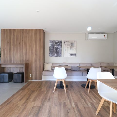 Apartamento à venda com 28m², 1 quarto e sem vagaÁrea comum - Salão de festas