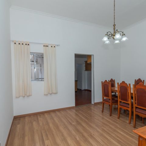 Casa à venda com 148m², 2 quartos e sem vagaSala
