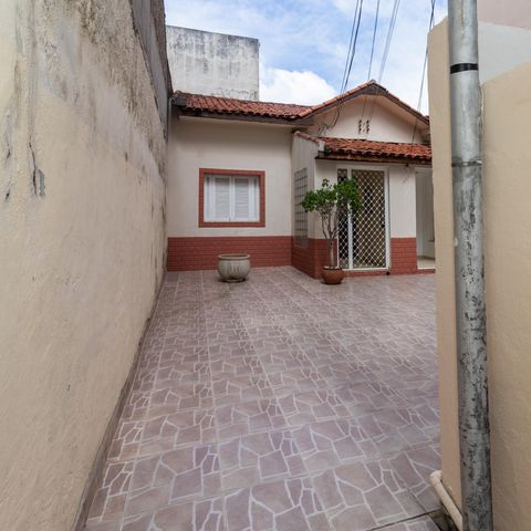 Casa à venda com 148m², 2 quartos e sem vagaQuintal