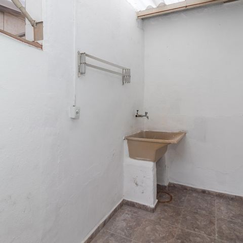 Casa à venda com 148m², 2 quartos e sem vagaÁrea de Serviço