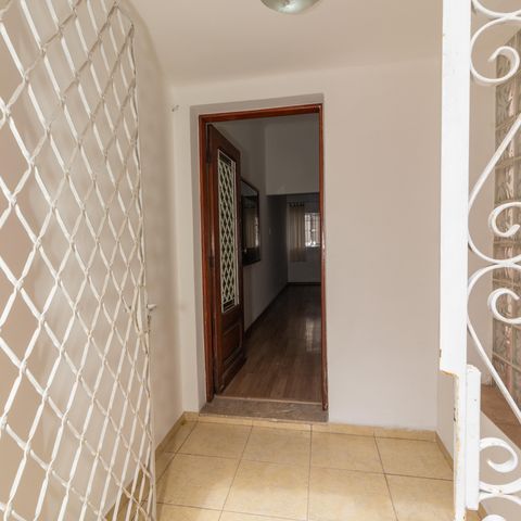 Casa à venda com 148m², 2 quartos e sem vagaEntrada