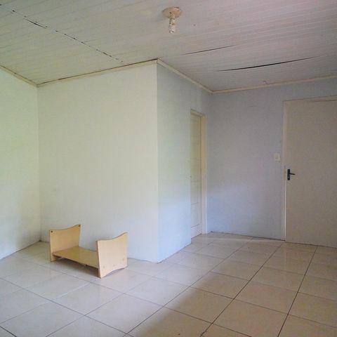 Casa à venda com 70m², 1 quarto e 2 vagasSuíte
