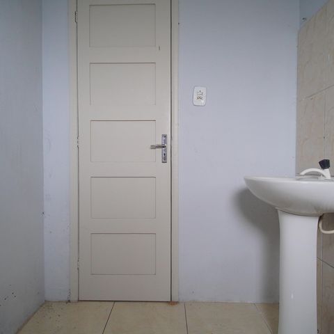 Casa à venda com 70m², 1 quarto e 2 vagasBanheiro da Suíte