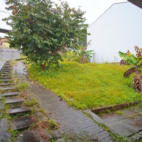 Casa à venda com 70m², 1 quarto e 2 vagasQuintal