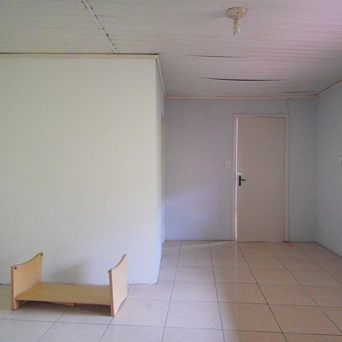 Casa à venda com 70m², 1 quarto e 2 vagasSuíte
