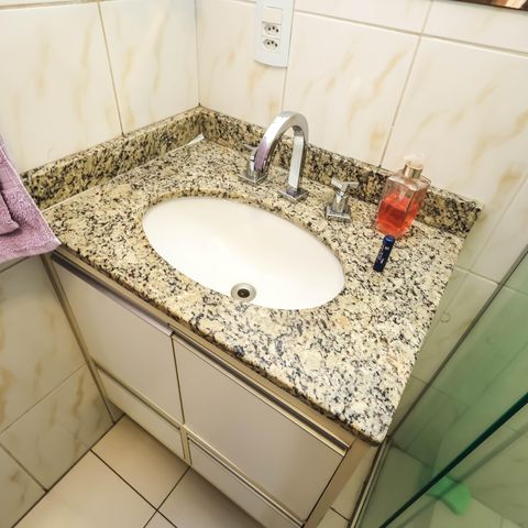 Apartamento à venda com 68m², 3 quartos e 2 vagasBanheiro da Suíte