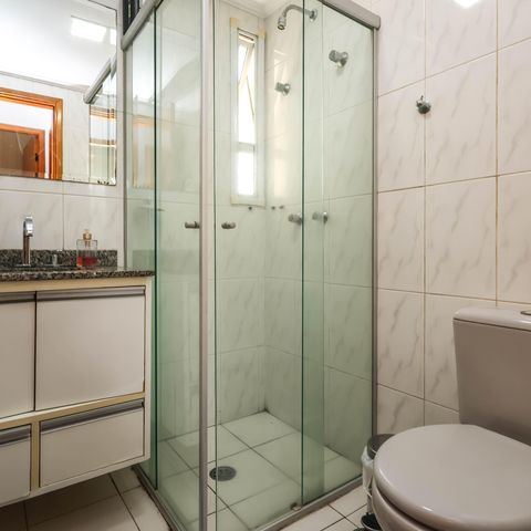 Apartamento à venda com 68m², 3 quartos e 2 vagasBanheiro Social