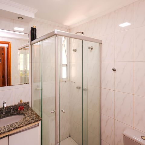 Apartamento à venda com 68m², 3 quartos e 2 vagasBanheiro Social