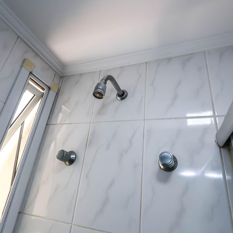 Apartamento à venda com 68m², 3 quartos e 2 vagasBanheiro Social
