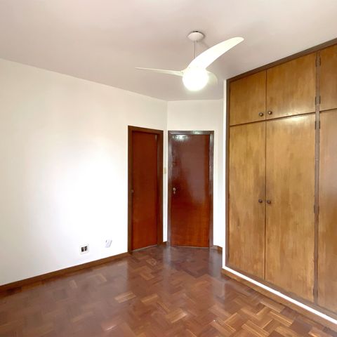 Apartamento à venda com 166m², 3 quartos e 2 vagasSuite 1