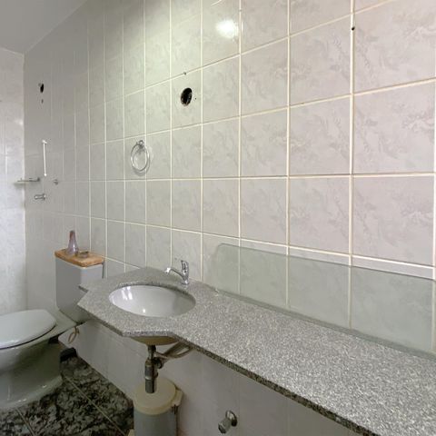 Apartamento à venda com 166m², 3 quartos e 2 vagasBanheiro 2