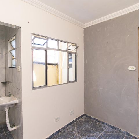 Casa à venda com 129m², 3 quartos e 1 vaga Casa à venda com 129m², 3 quartos e 1 vagaBanheiro de Serviço