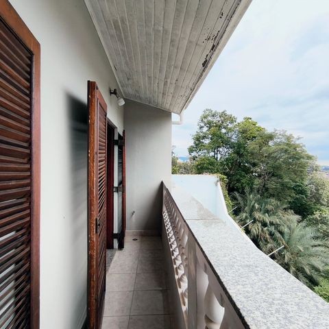 Casa à venda com 464m², 4 quartos e 5 vagas