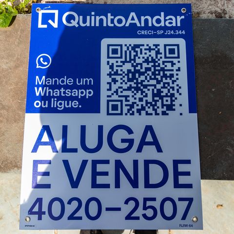 Casa à venda com 600m², 5 quartos e 6 vagasPlaca