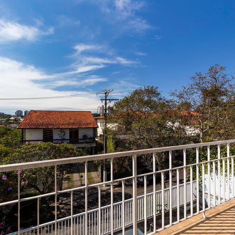 Casa à venda com 600m², 5 quartos e 6 vagasVaranda da Suite 1