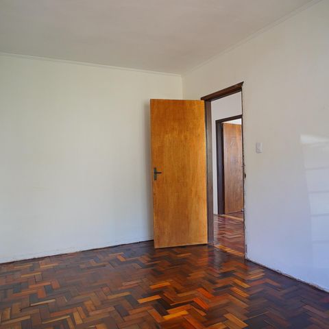 Casa à venda com 146m², 4 quartos e 2 vagasQuarto 1