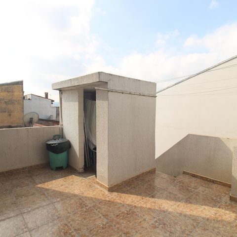 Casa à venda com 300m², 3 quartos e 3 vagasÁrea de Serviço