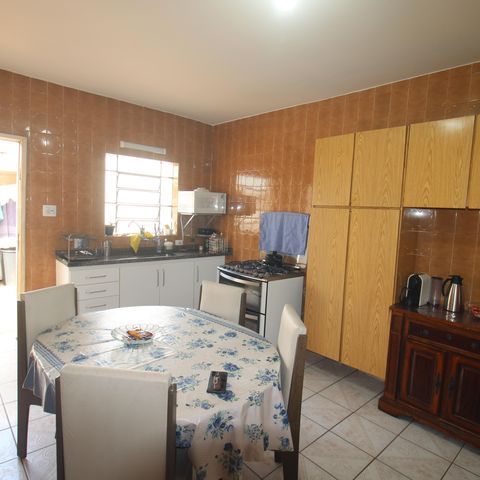 Casa à venda com 300m², 3 quartos e 3 vagasCozinha