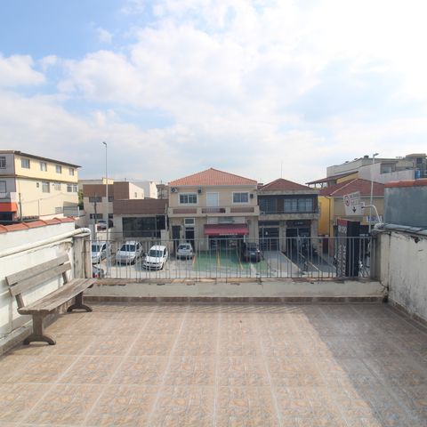 Casa à venda com 300m², 3 quartos e 3 vagasVaranda da Sala